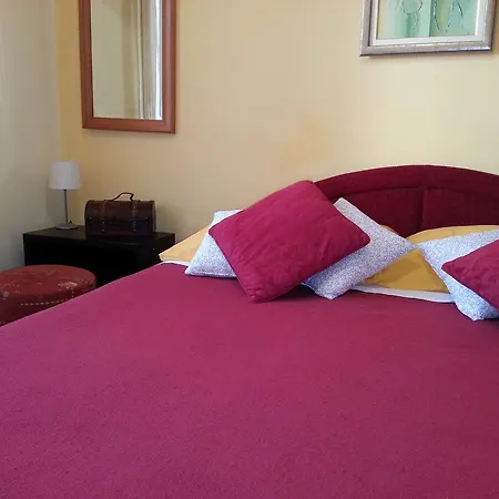 Nodilo Guest house 3*