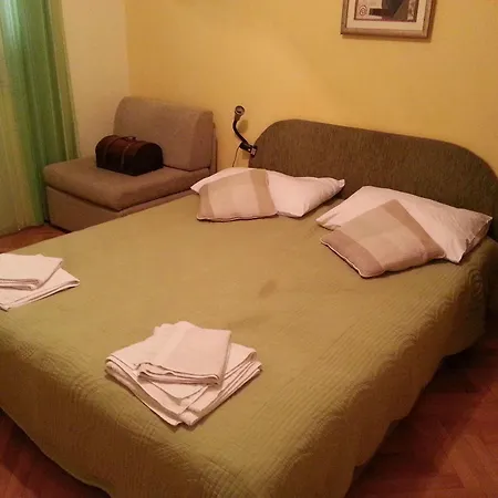 招待所 杜布罗夫尼克诺蒂洛公寓 3*