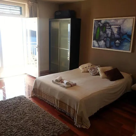 杜布罗夫尼克诺蒂洛公寓 招待所 3*