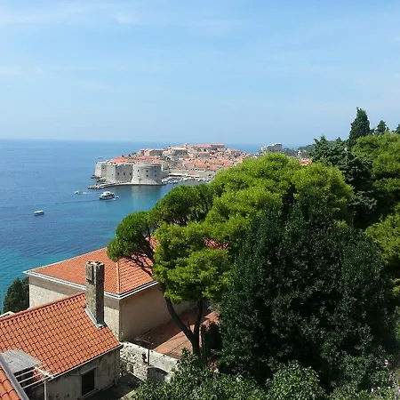 杜布罗夫尼克诺蒂洛公寓 招待所 3*